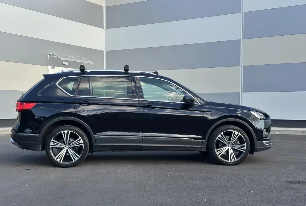 Seat Tarraco 4 Drive 4x4 panoramic navi 7 locuri BiXenon factura 2 0 DSG 18 800 eur