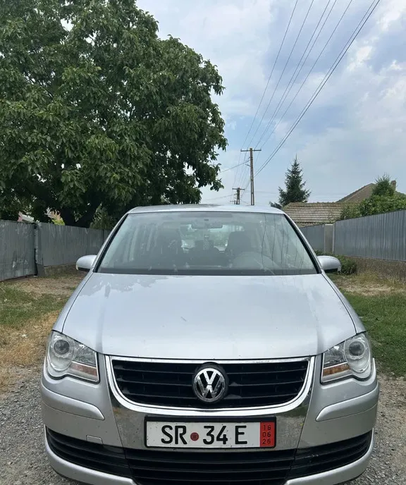Volkwagen touran 1 9 tdi 2 600 eur
