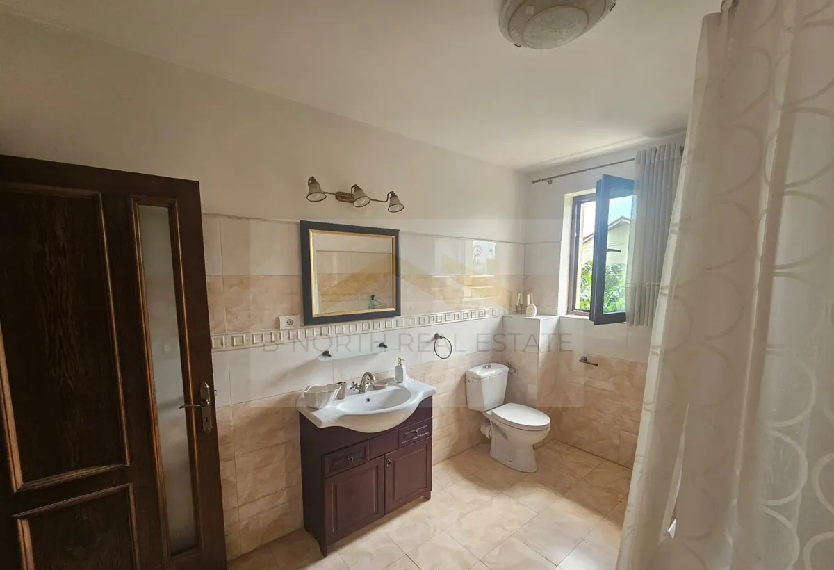 Casa / vila de inchiriat comuna Berceni 350 mp utili curte 400 mp
