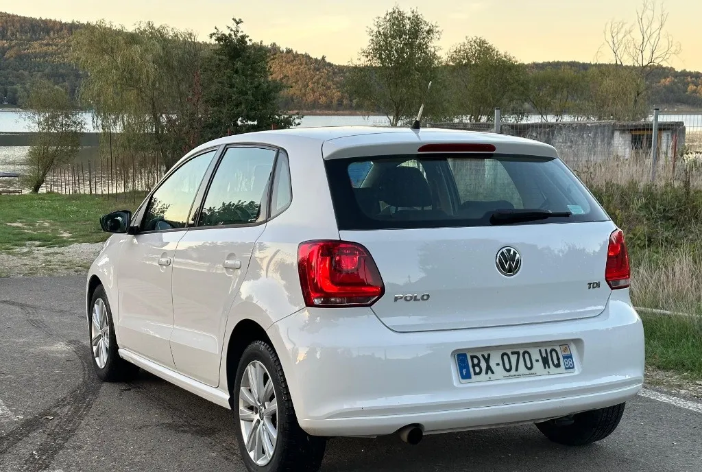 Volkswagen Polo 1 6 TDI - Style Edition 4 390 eur