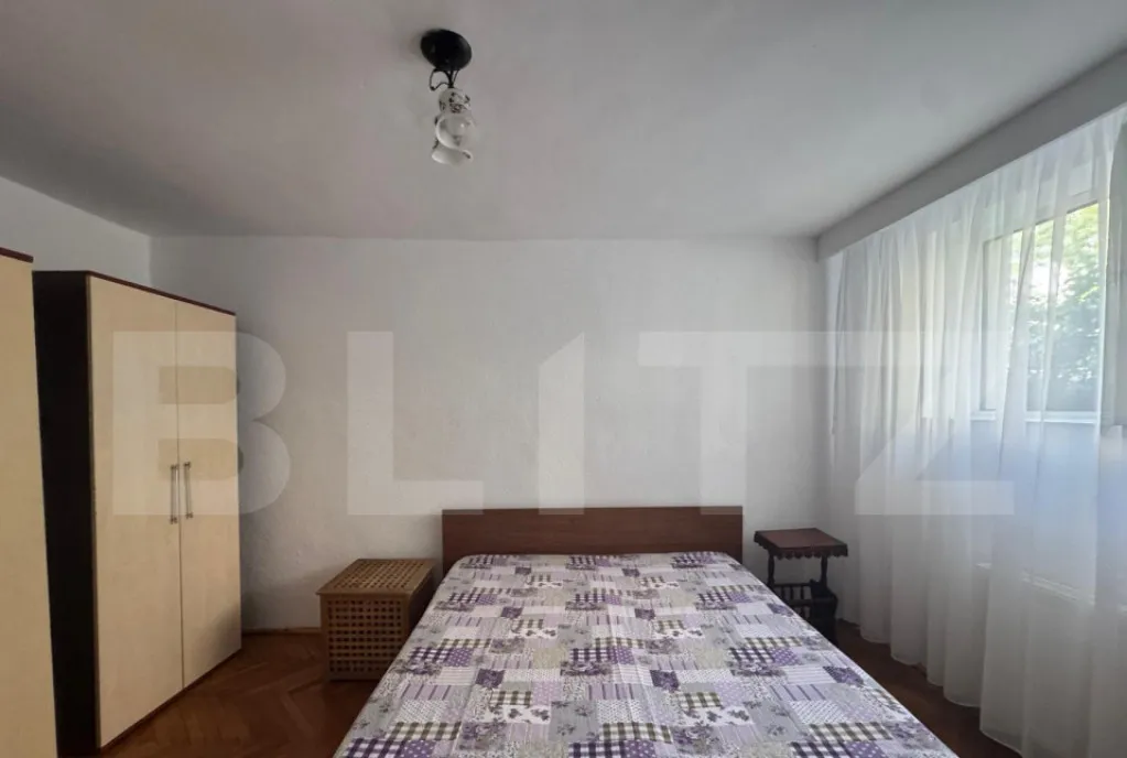 Apartament spatios de 108 mp 4 camere decomandate cartier