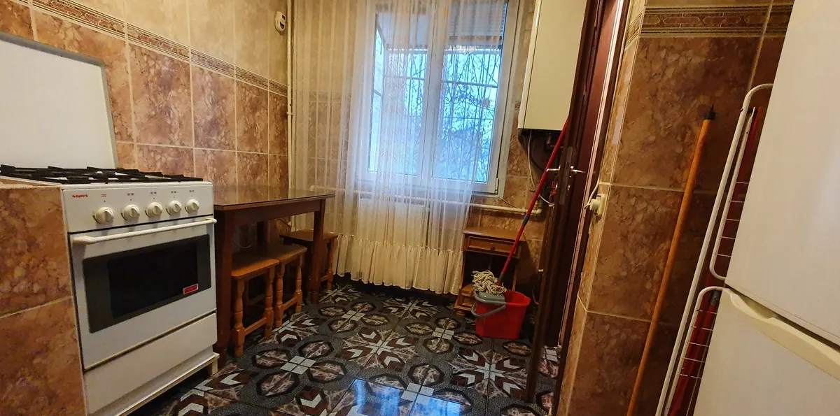 Drumul Taberei Piata Valea Ialomitei 1/4 centrala