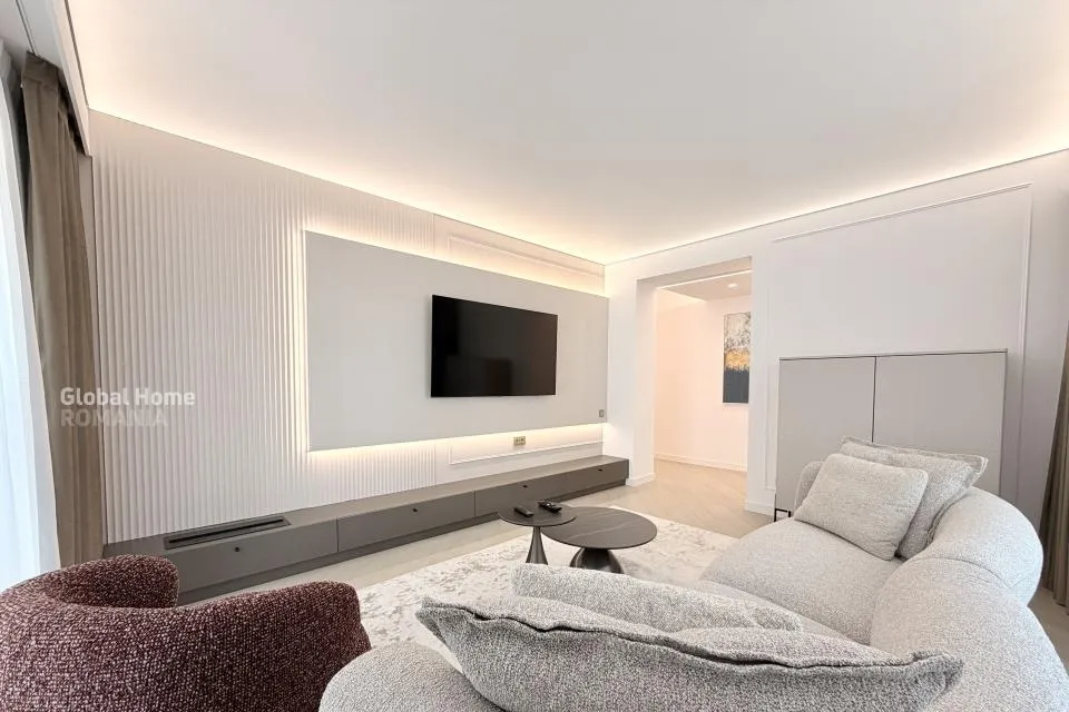 Pipera Cortina North first rent 3 rooms apartment 2 parking terrace
