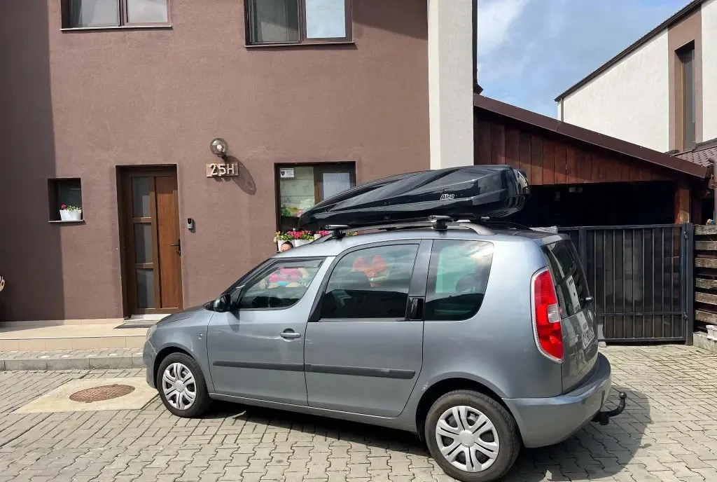 O masina pentru munca si familie Spatioasa practica si pregatita pentru 3 200 eur