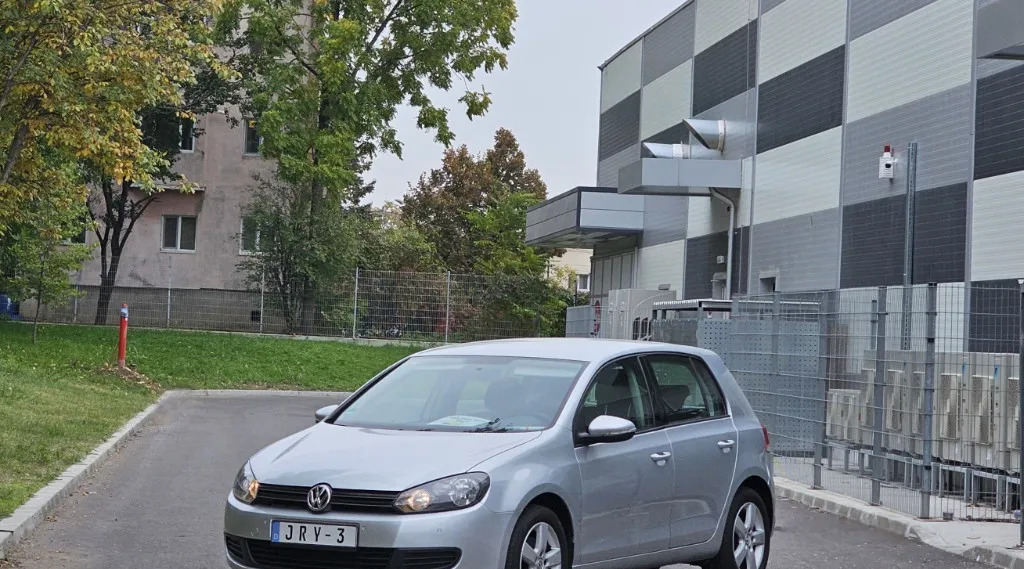 VW Golf 6 1 4TSI Navigatie SenzoriParcare Clima CameraMarsar 4 790 eur