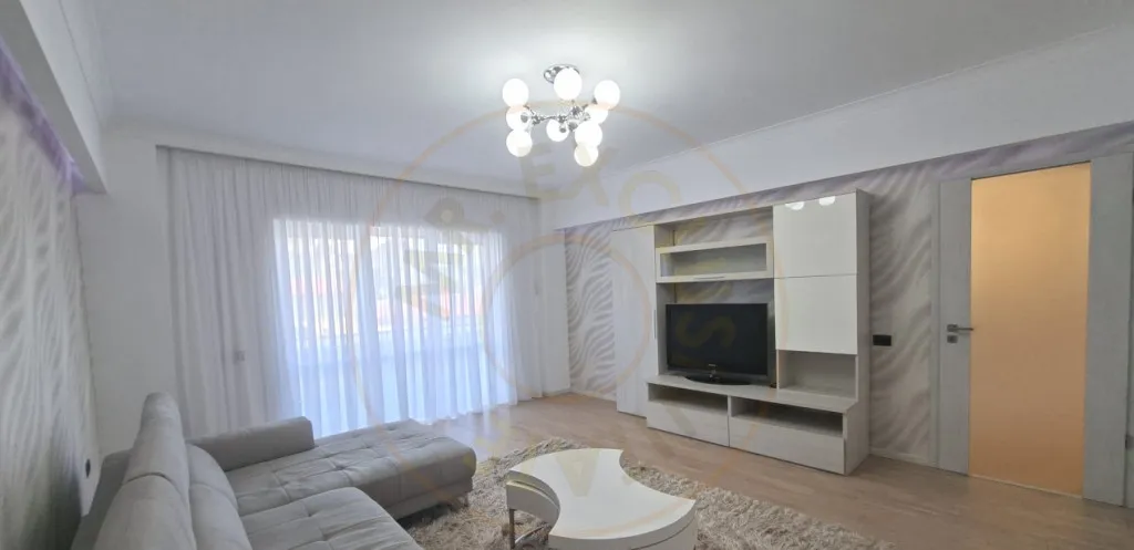 Casa complet renovata ratesti Tigveni - Arges cu teren