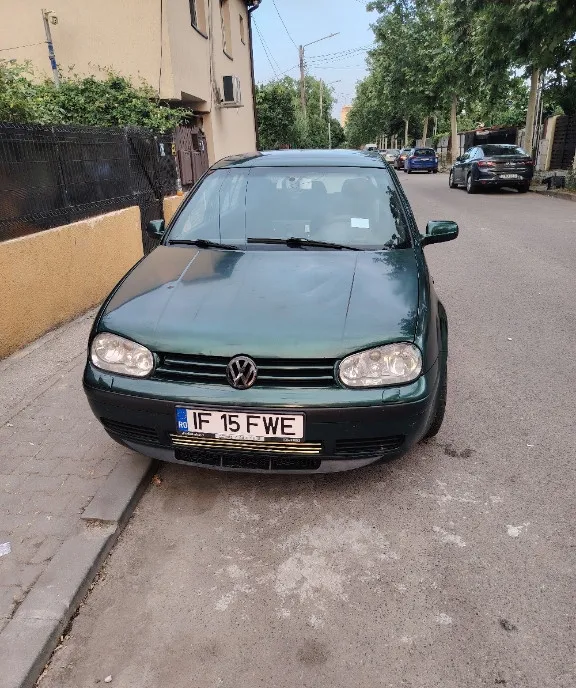 Schimb Vw golf 4 cu dacia logan 1 300 eur