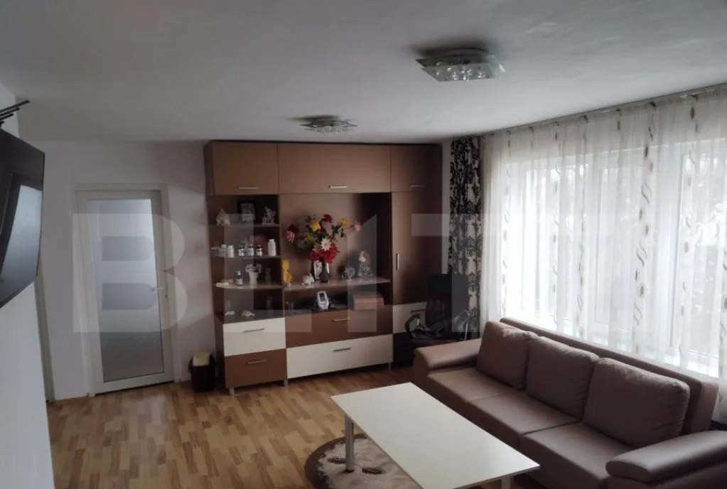 Casa individuala 240 mp 420 mp teren Targoviste