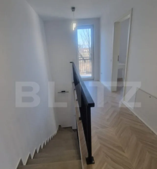 Duplex nou 3 camere bucatarie 2 bai teren 200 mp Brasov