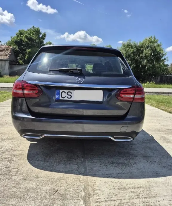 Mercedes-Benz C-class 200 2015 euro6 9 750 eur