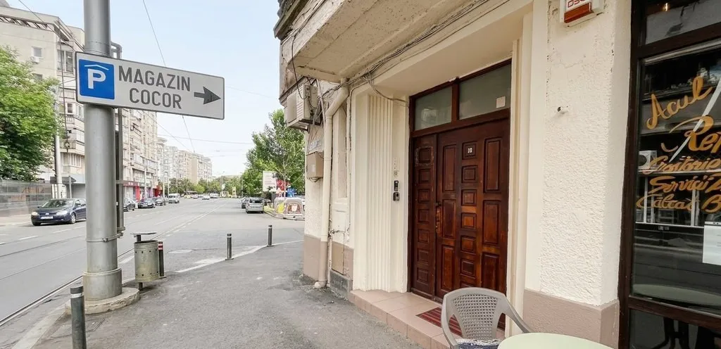 3 camere de inchiriat Renovat 94 mp utili Metrou Piata Un