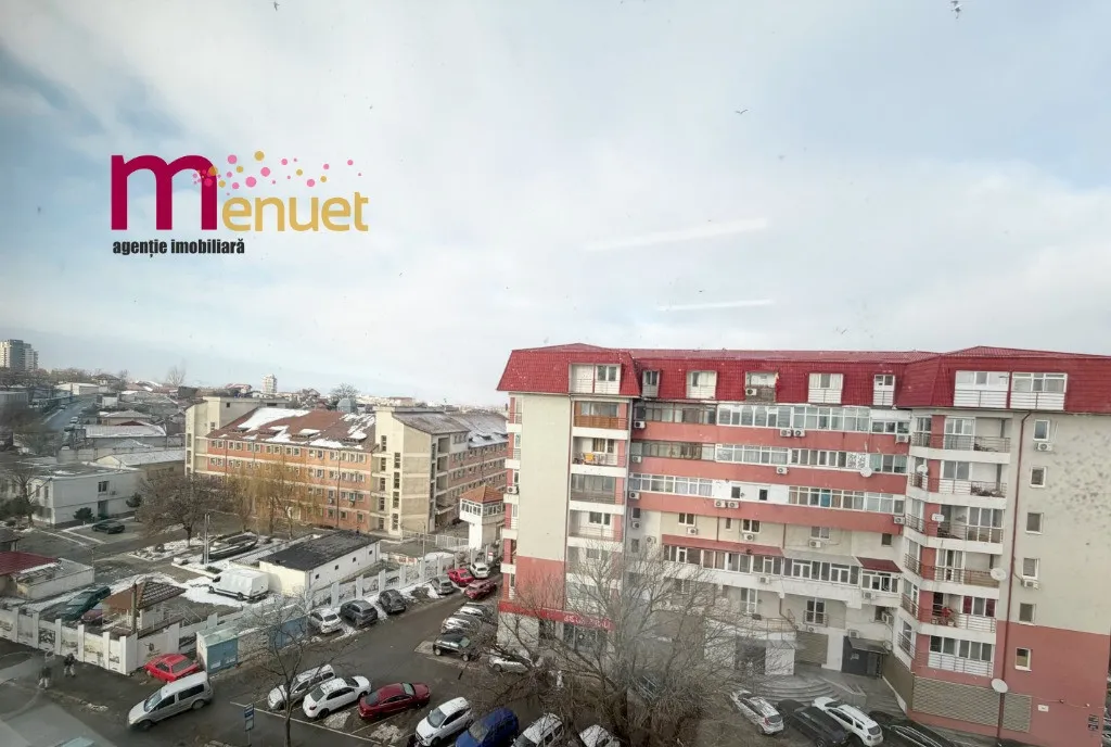 Apartament 3 camere str Babadag 76mp
