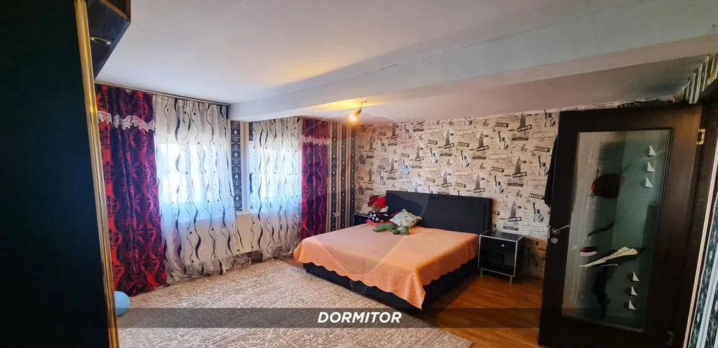 Casa de vanzare in Borlesti Pomi 37 ari teren Comisi