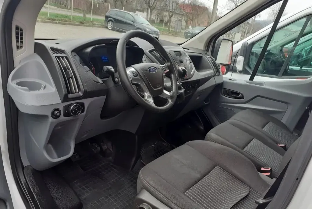 Ford Transit 2 0 2017 7 150 eur