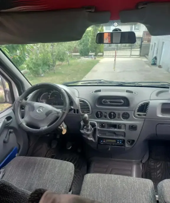 Microbuz Mercedes Sprinter 313 CDI 2 800 eur