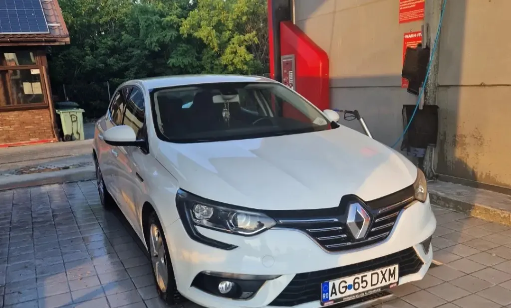 Renault Megane IV Hatchback 1 5 dCi 110 CP ndash 2018 ndash 123 738 km 8 500 eur
