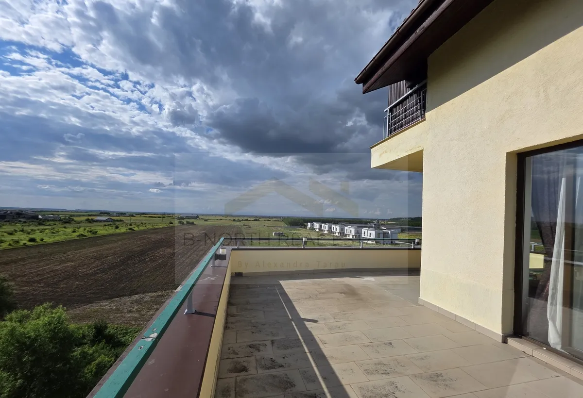 Corbeanca penthouse 148 mp cu terase 75 mp si semineu