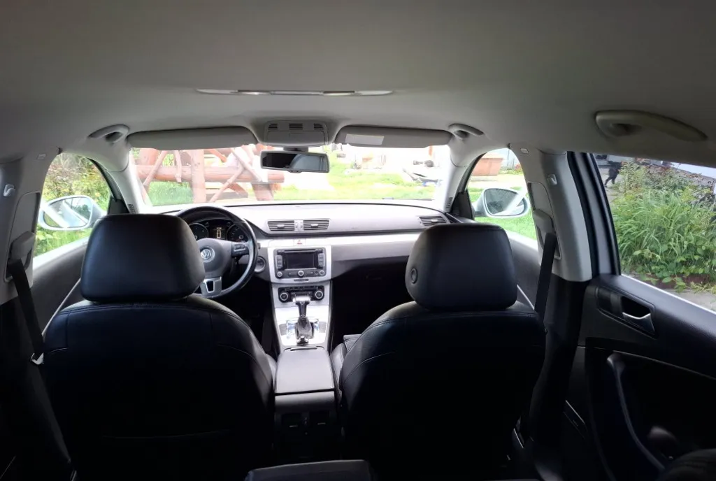 VW Passat 2010 2 0 tdi climatronic Navigatie proprietar 4 850 eur