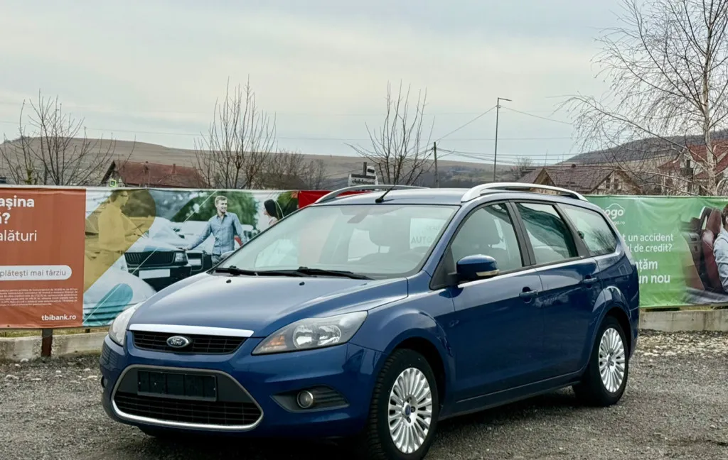Ford Focus 1 6i 1596 cmc Pilot PDC Clima euro4 2 990 eur