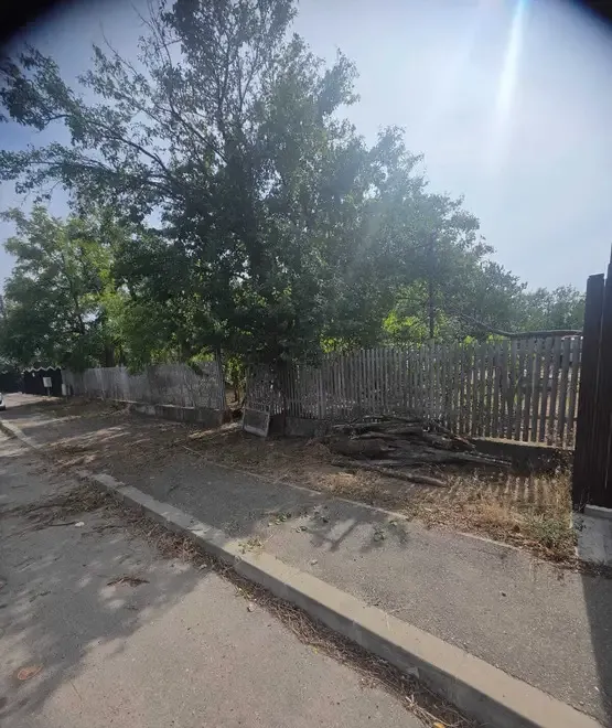 Teren intravilan de vanzare