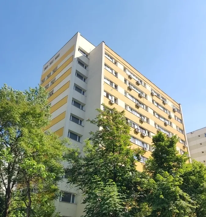 Obor Colentina Teiul Doamnei langa sectia 7 Pol