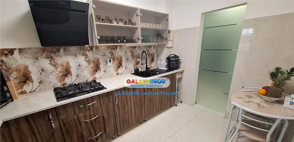 I 2 camere boxa loc de parcare I Metalurgiei