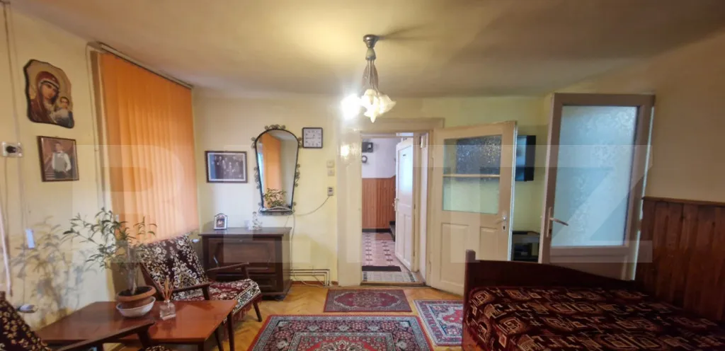 Casa de vanzare D P Etaj pod centrala