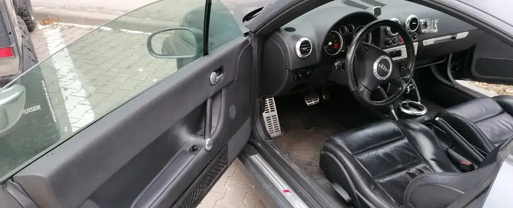 Audi TT S Line Coupe Automatik 5 500 eur