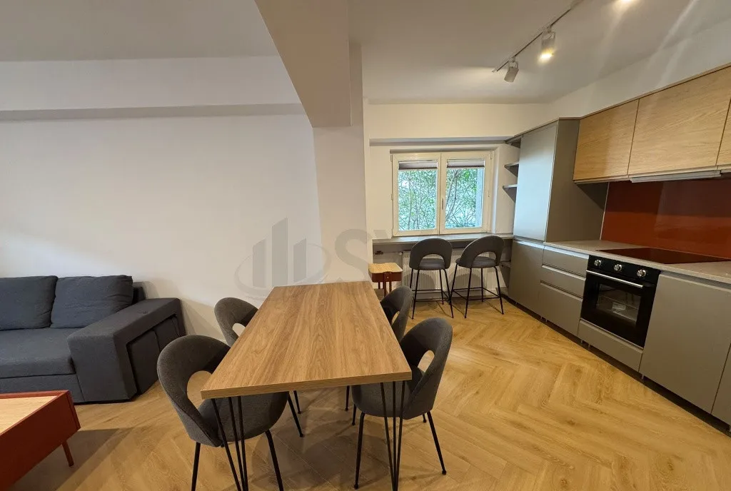 Apartament 3 camere I Victoriei