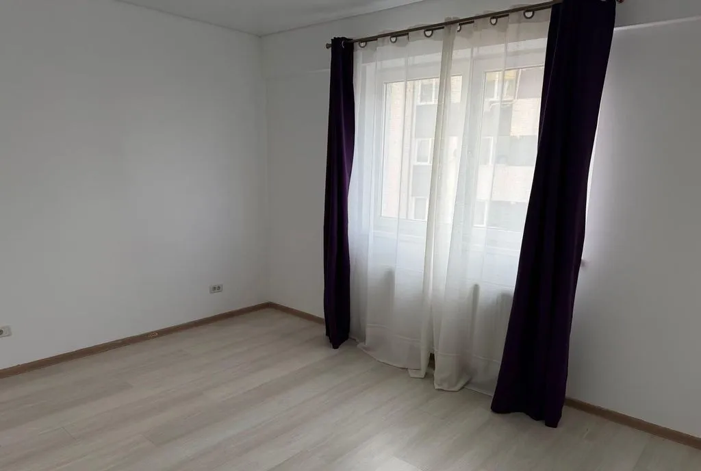 Apartament cu 3 camere decomandat Militari Pollux Residence