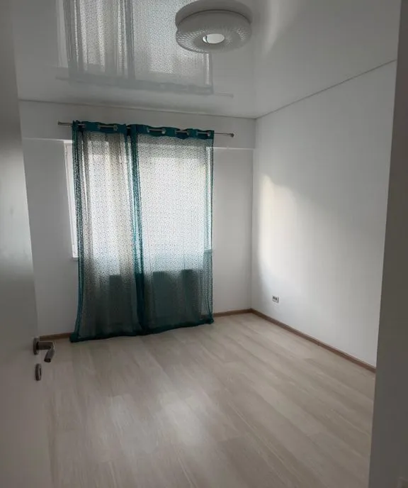 Apartament cu 3 camere decomandat Militari Pollux Residence