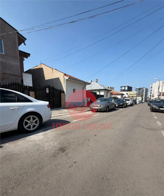 Casa Renovata si Mobilata Complet Pozitionare Excelenta