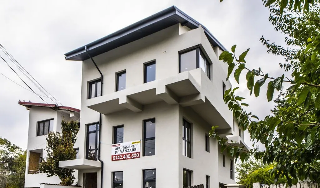 Apartament 3 cam 2 bai 2 balc bloc nou finisat la c