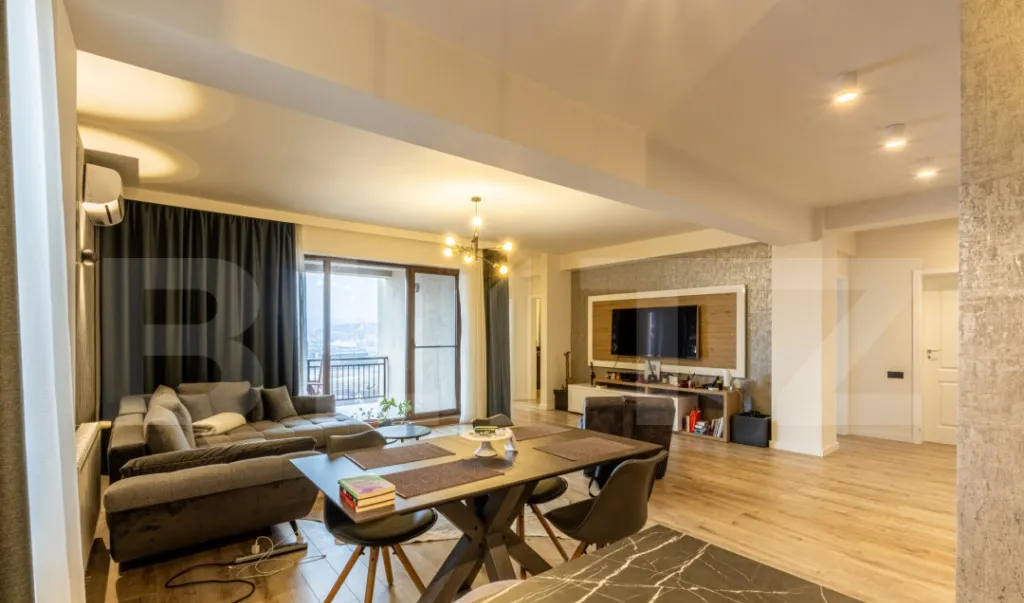 Apartament de vanzare 3 camere 102 mp 2 balcoane rivus