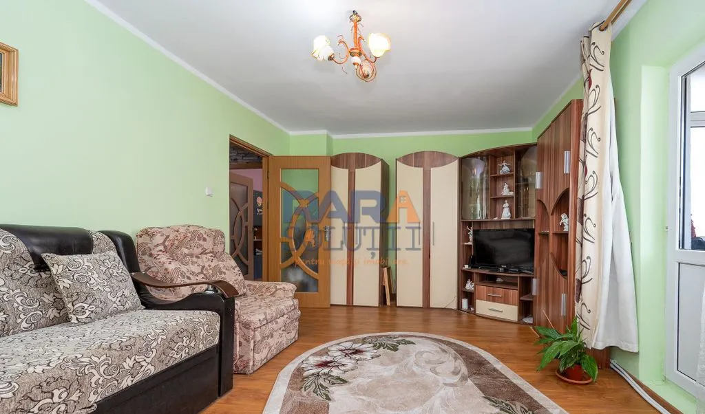 3 camere 3 balcoane etaj 3