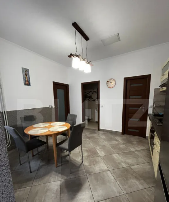 Ultracentral Doua apartamente la casa suprafata totala ut