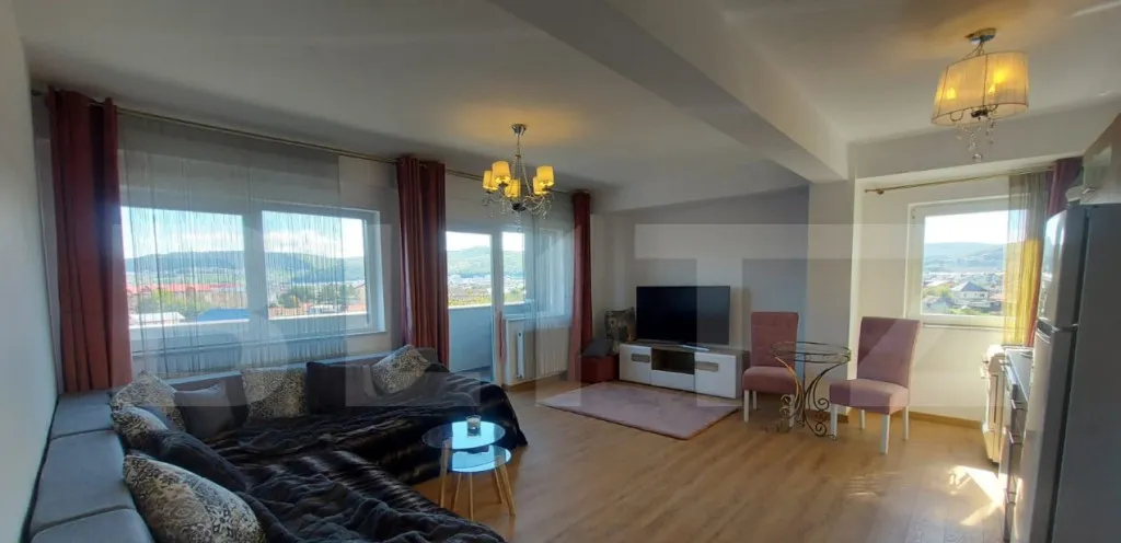 Apartament de vanzare cu 2 camere 60 mp zona sens girator