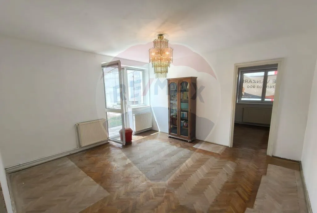 in Centrul Civic 2 camere Ideal investit