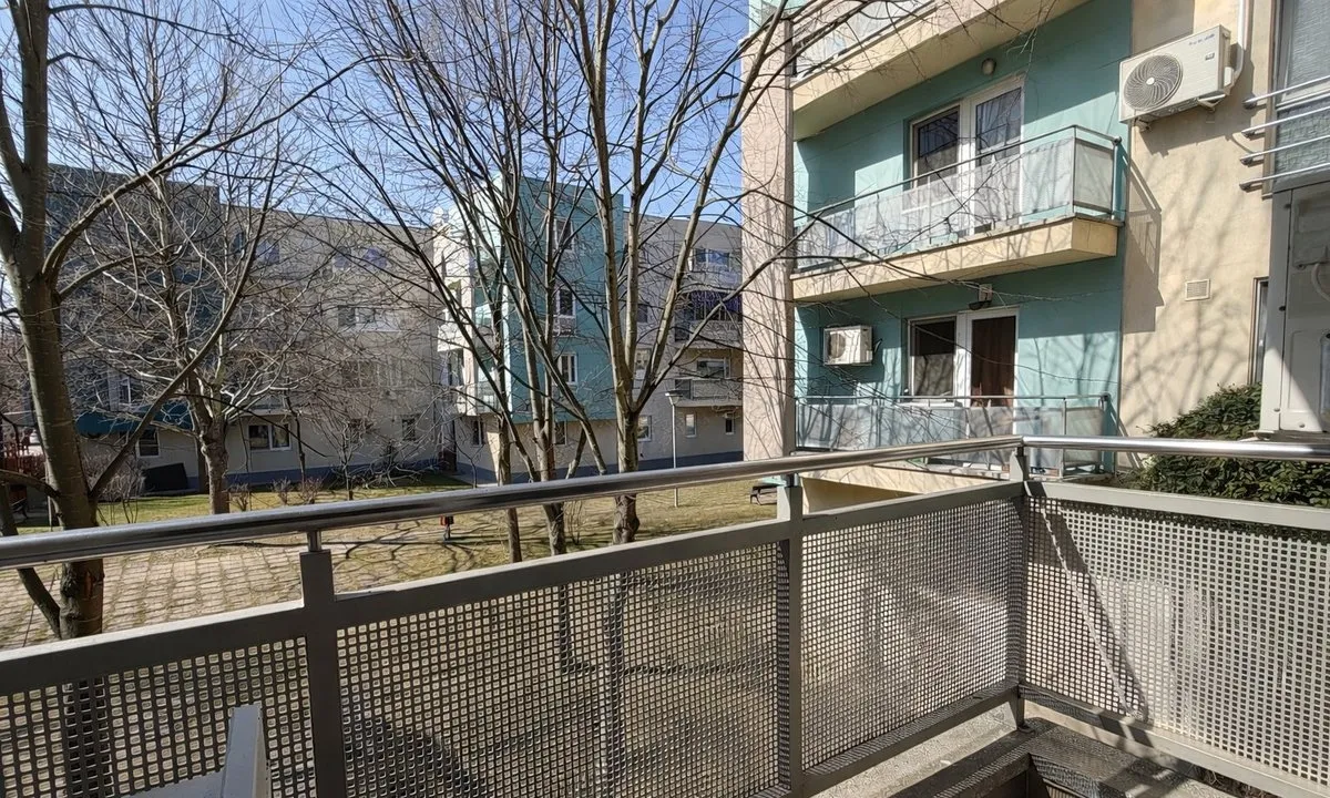 Greenfield Baneasa apartament 3 camere 102 mp 2 parcari