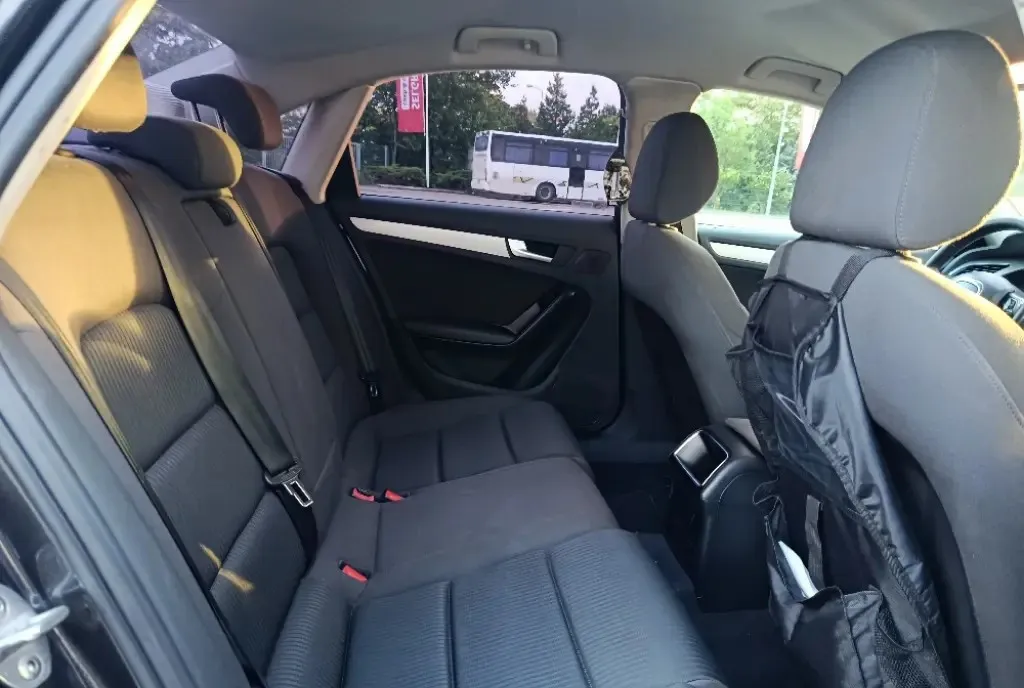Audi A4 sedan 1 8T 2009 5 000 eur