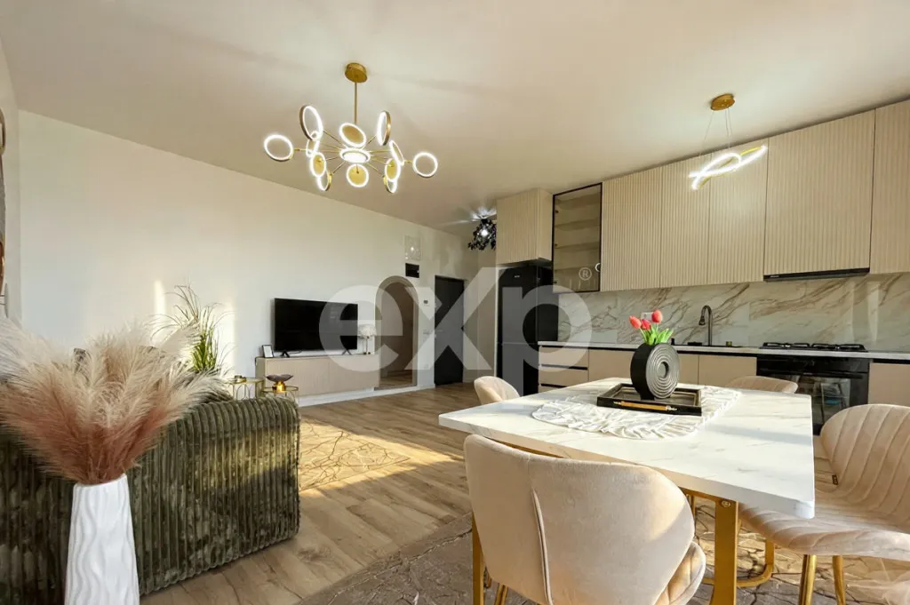 Apartament 2 camere 2 balcoane Zona Stejarului