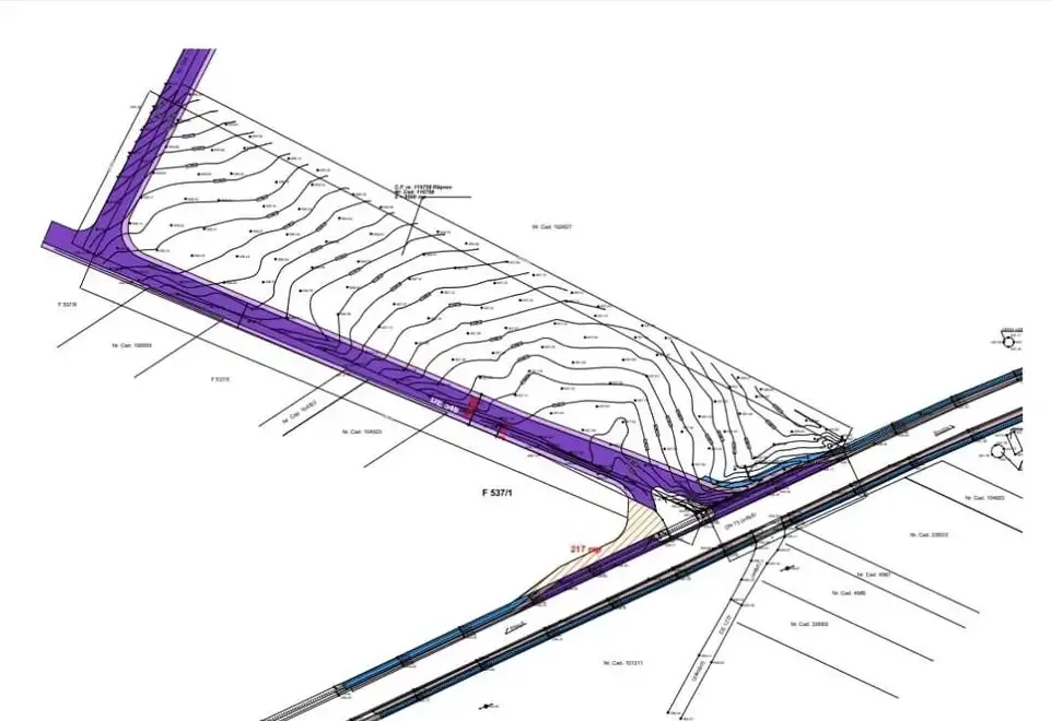 Teren 9500 m2 de vanzare in Rasnov DN73 spre Bran