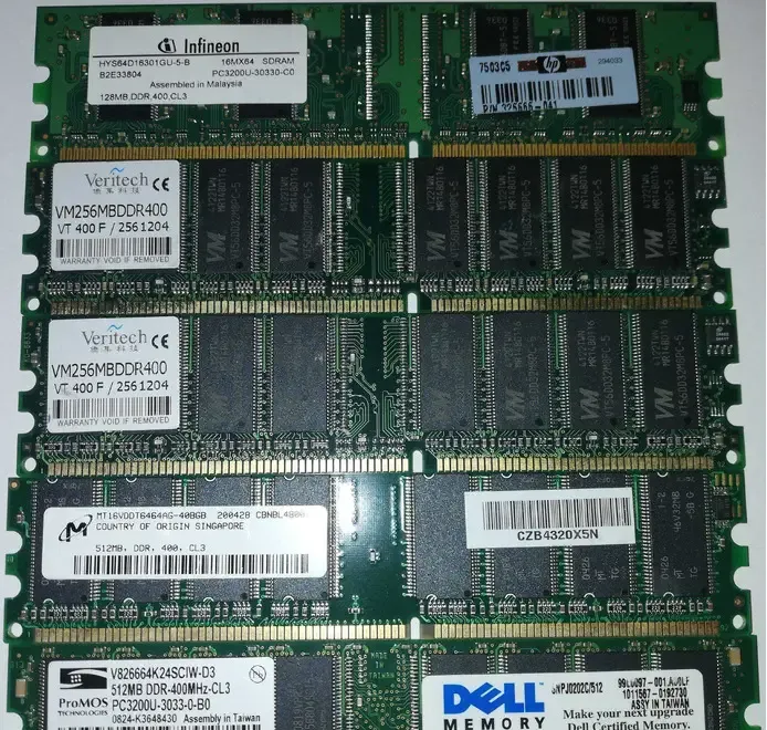 Memorii RAM DDR 1 DDR 2 DDR 3 si DDR 4