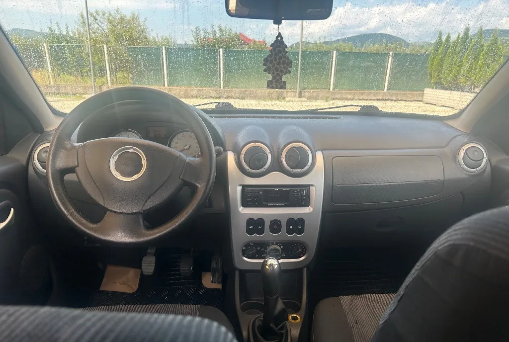 Dacia Sandero 1 4 86 000 km Reali Aer Conditionat amp Servodirect 2 650 eur