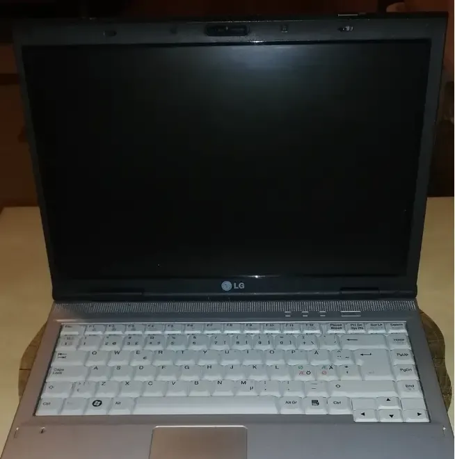 pentru piese dezmembrare LG LGR40 R4000 M