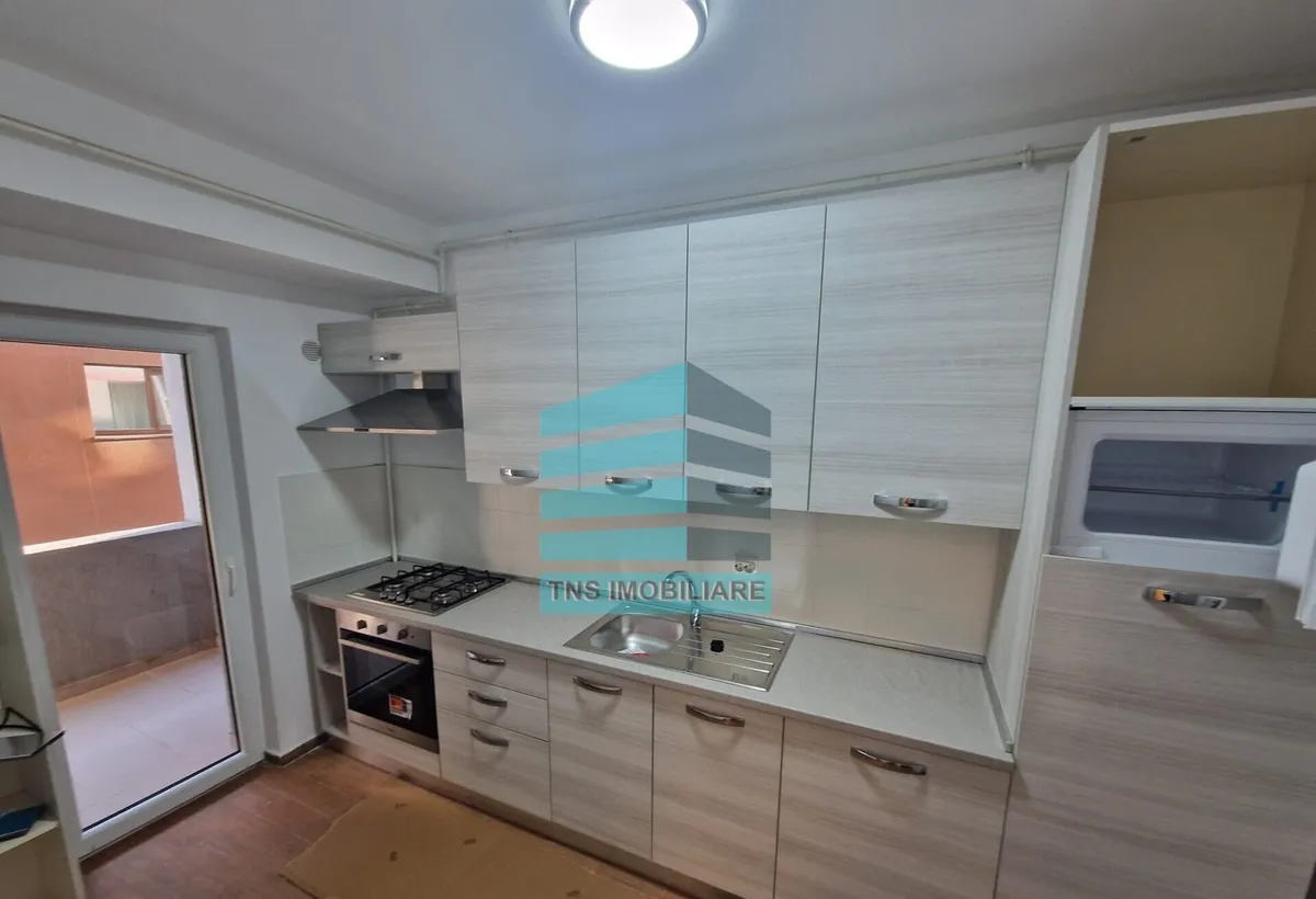 Titan Pallady metrou Teclu 2 camere mobilat/ utilat modern centrala