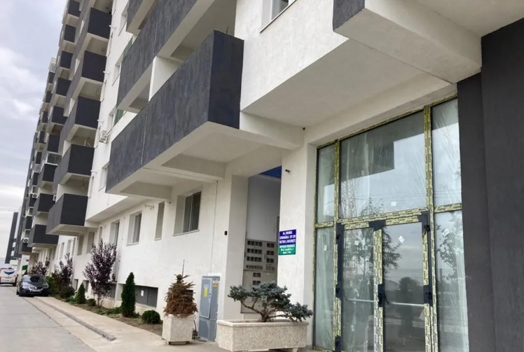 Oferta de vanzare / inchiriere Spatiu comercial 376 mp