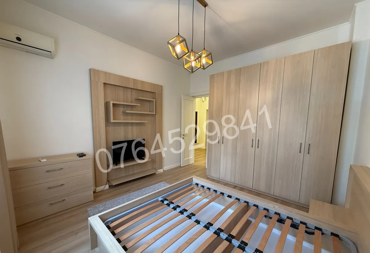 Ion Mihalache Domenii Str Constantin Stere 29 la 6 min metrou 1 Mai