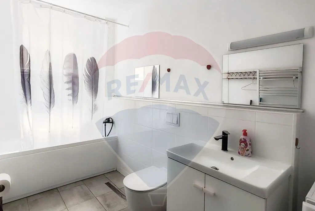 Apartament cu 2 camere de inchiriat in zona centrala