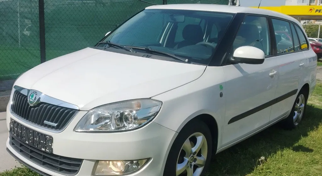 Skoda Fabia 1 2 2011 Euro5 import Germania 4 250 eur